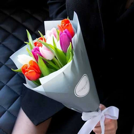 Букет из 9 тюльпанов "Микс" (От 15 букетов)