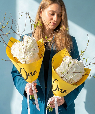 Букет "Мадена Вайт" by One